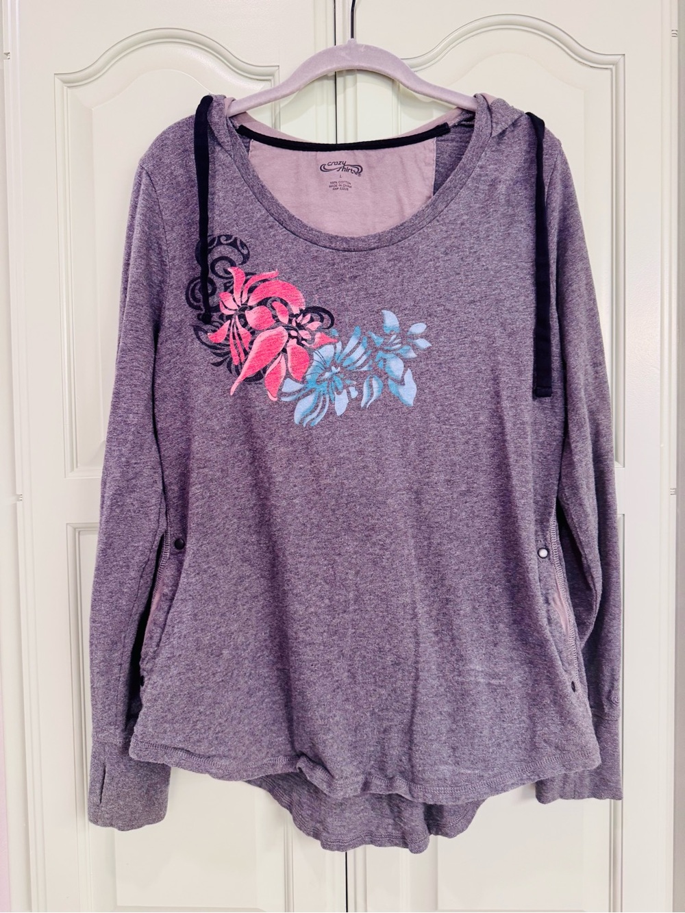 Cozy Grey Crazy Shirt brand, Hawaiian Floral Pullover Hoodie with Drawstrings